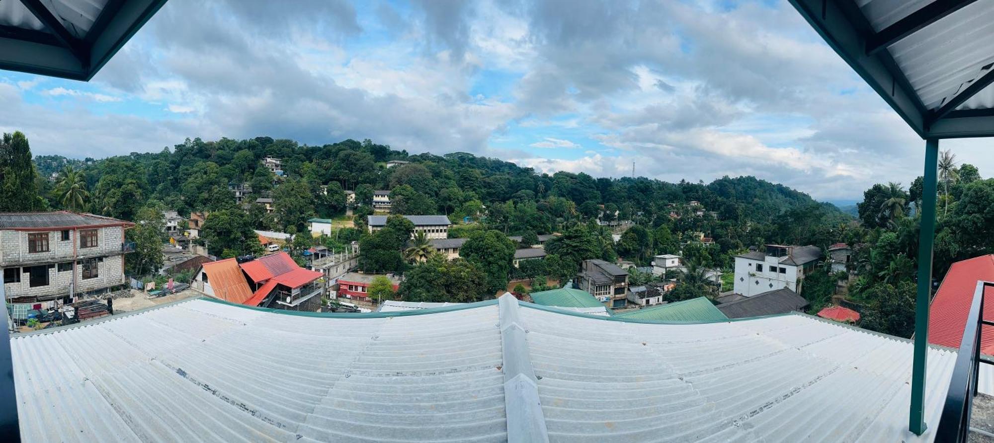 Mountain White Villa By Sunrise Kandy Luaran gambar